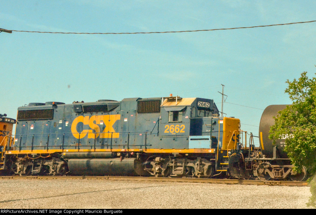 CSX GP38-2 in the yard